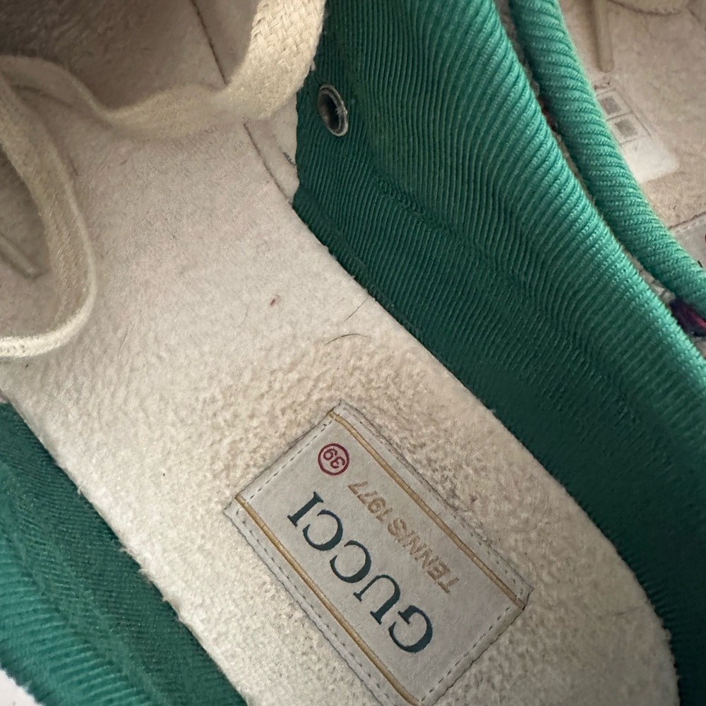 Gucci Psychedelic GG Sneakers - Picture 14 of 16